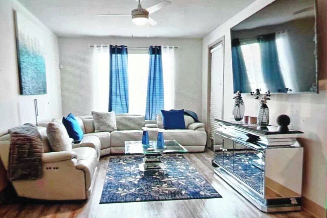 Photo of Livingroom in Howell
