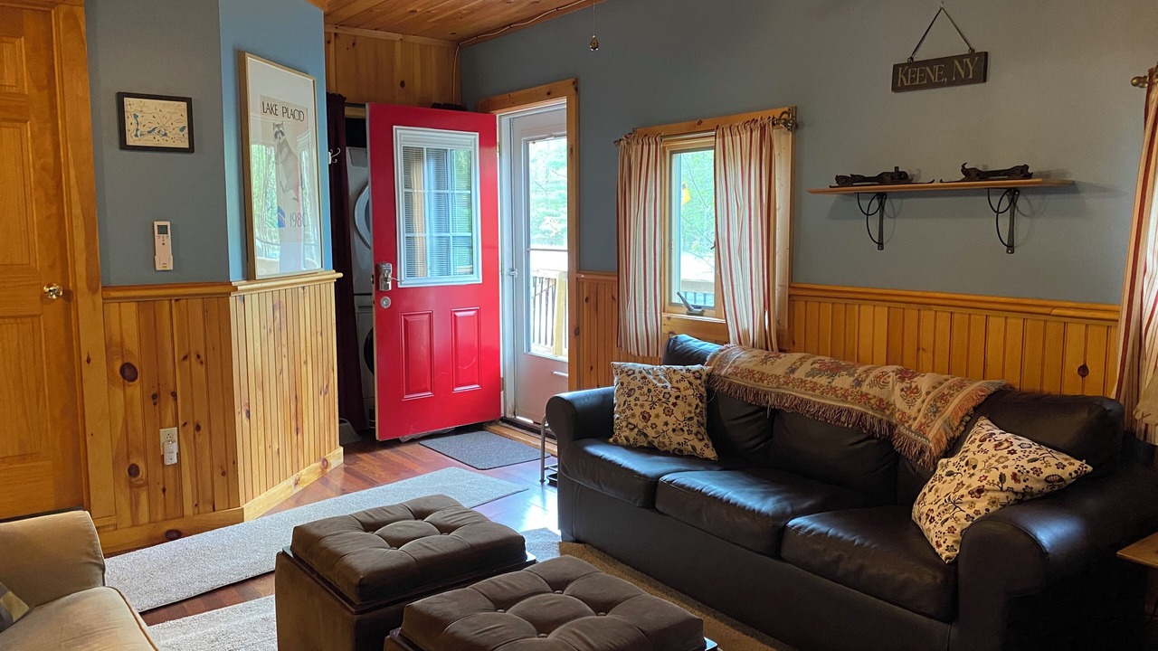 Photo of Livingroom in Keene
