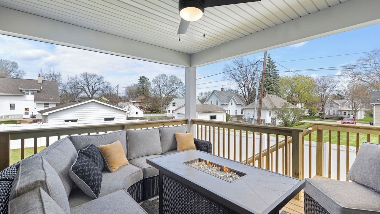 Photo of Patio Balcony in Cedar Falls