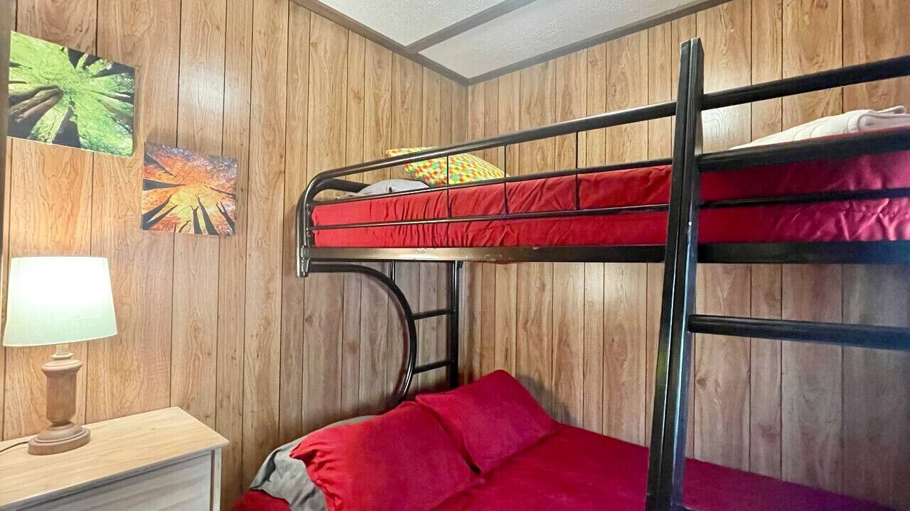 Photo of Bedroom in Berkeley Springs