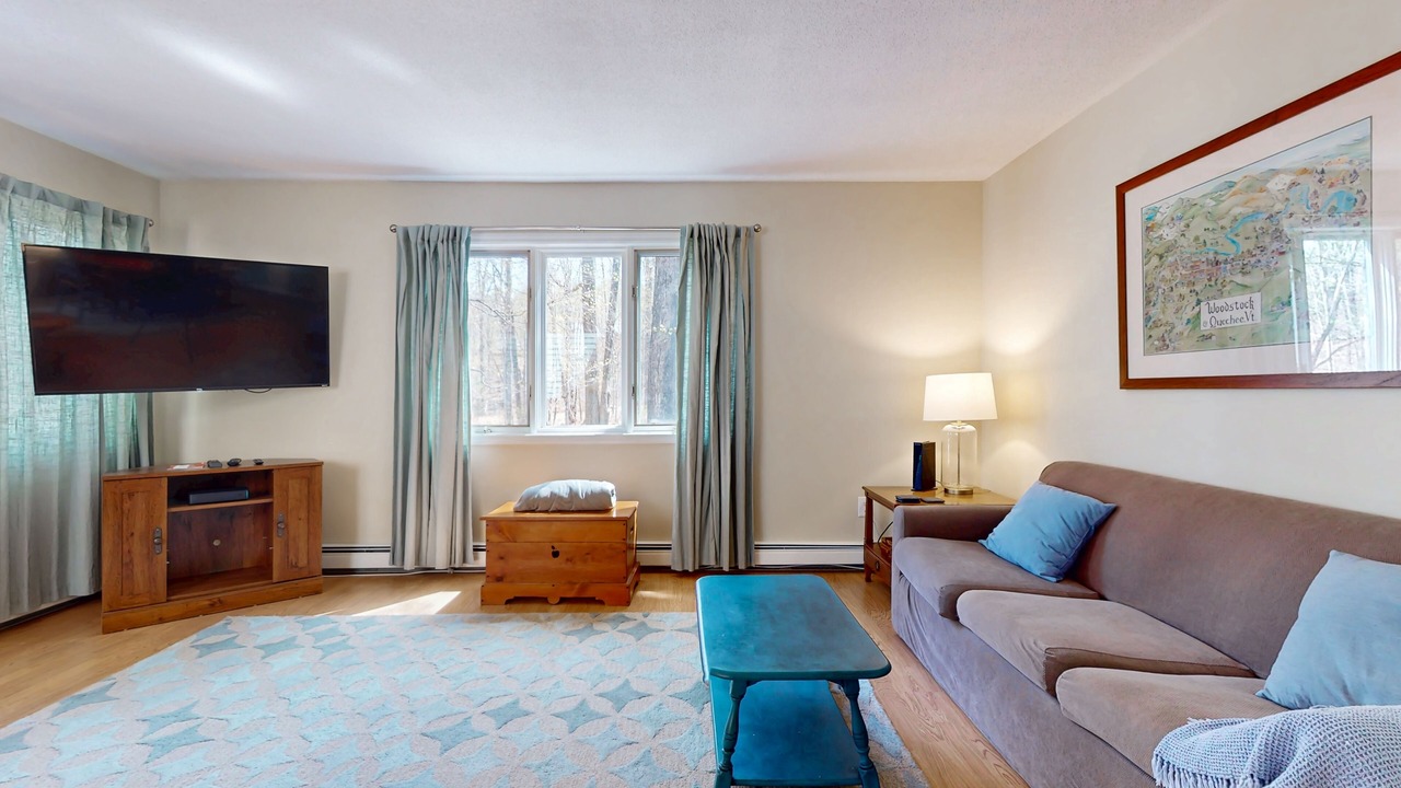 Photo of Livingroom in West Hartford