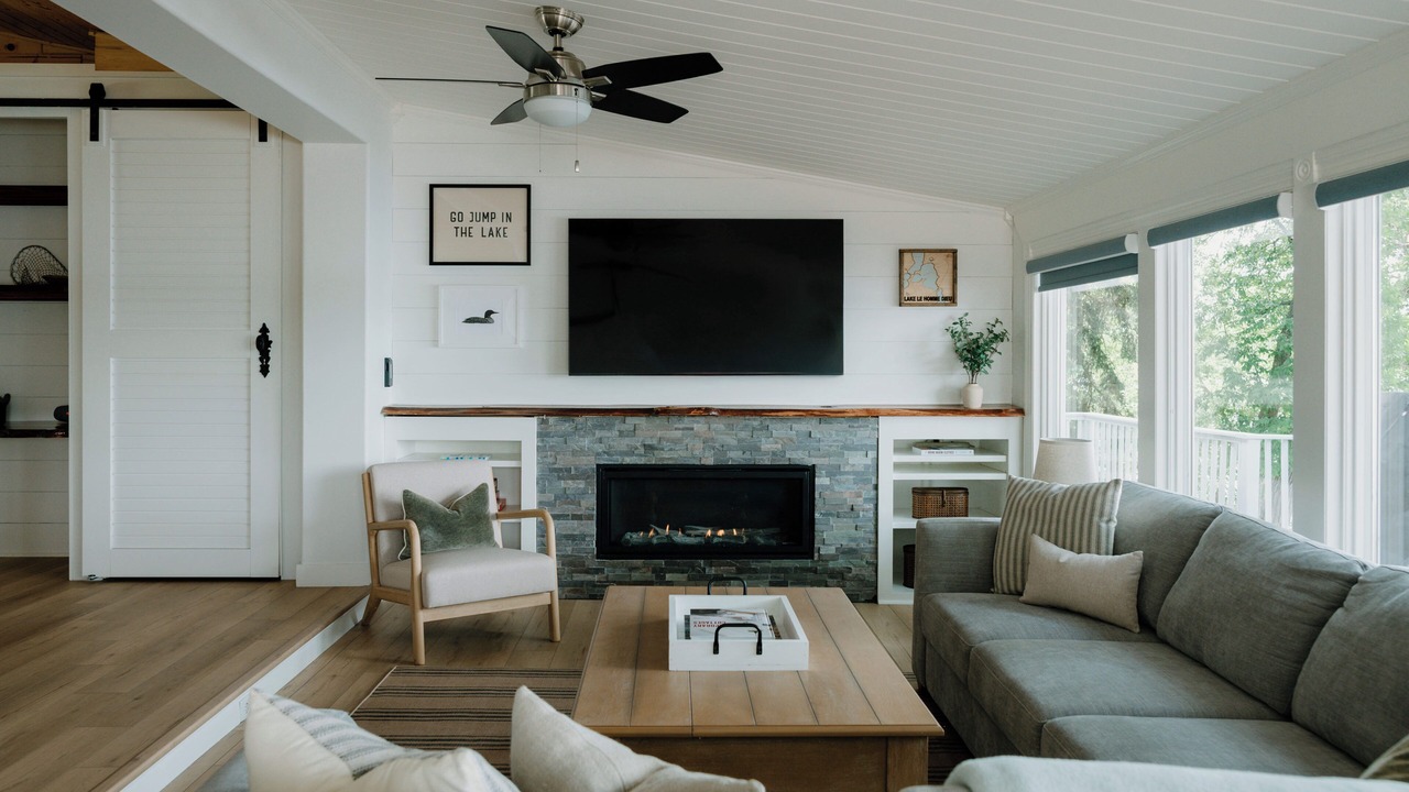 Photo of Livingroom in Alexandria