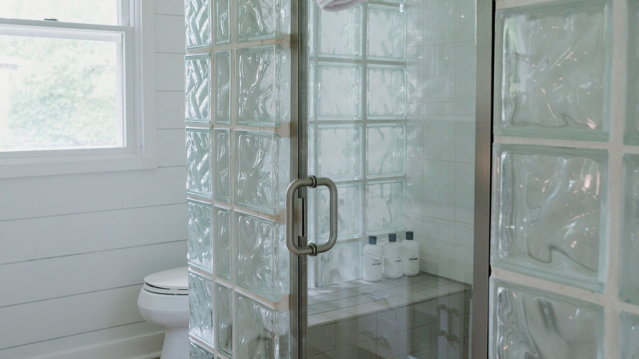 Photo of Bathroom in Alexandria