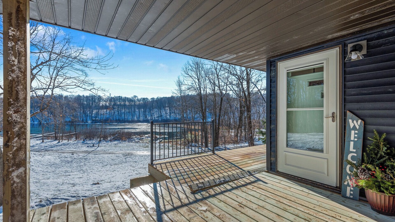 Photo of Patio Balcony in St Croix Falls