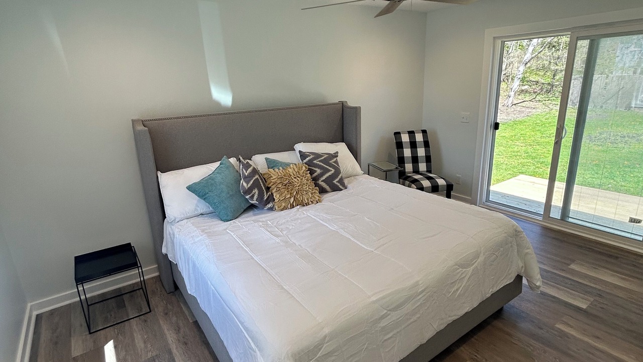 Photo of Bedroom in Spring Lake