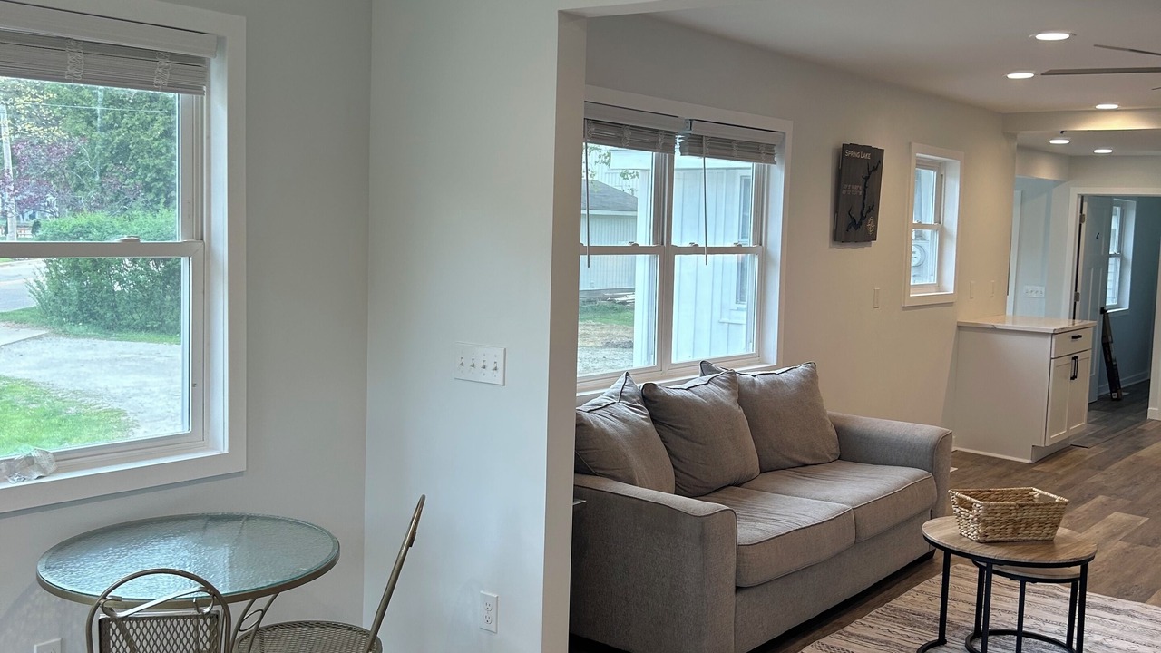 Photo of Livingroom in Spring Lake