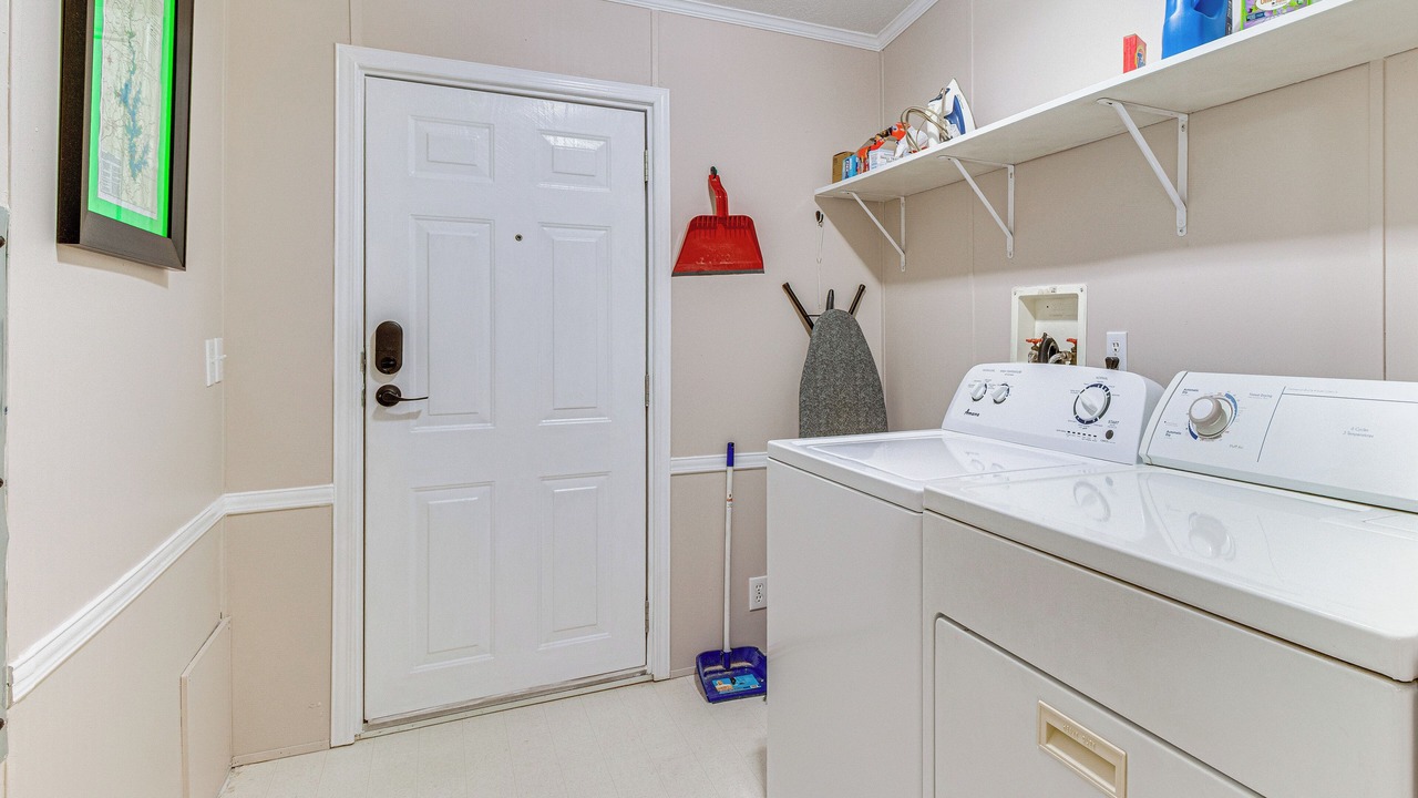 Photo of Bedroom in Elizabeth