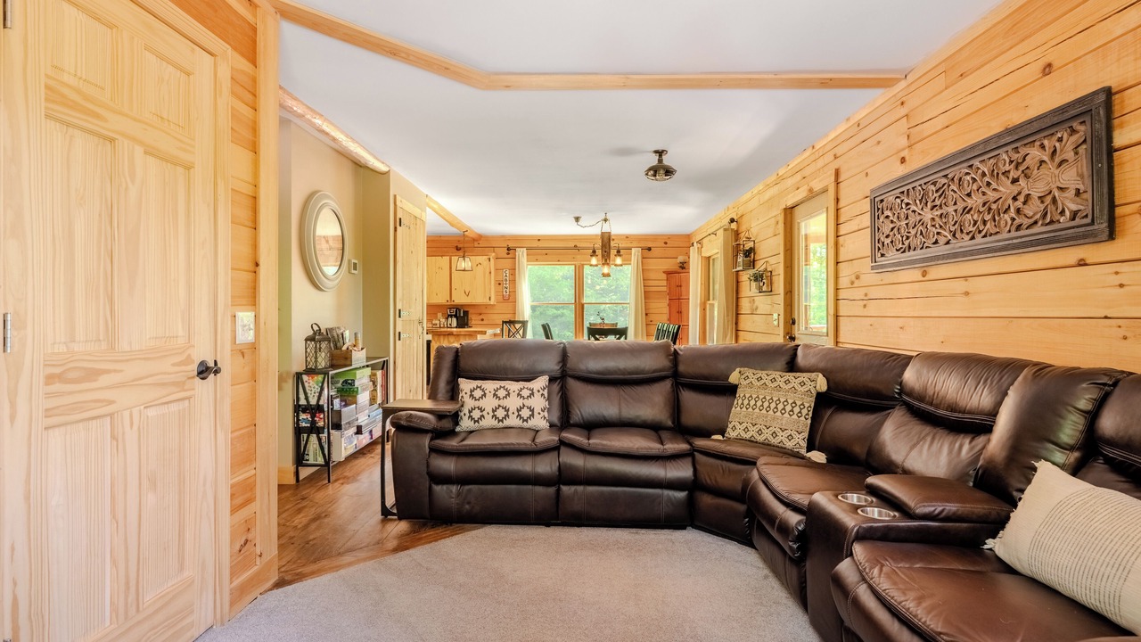 Photo of Livingroom in Jackson