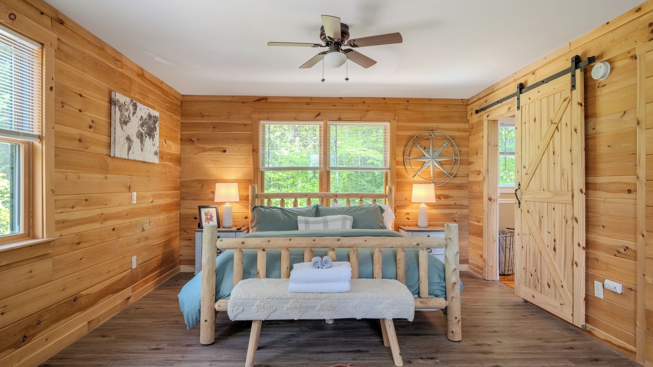 Photo of Bedroom in Jackson
