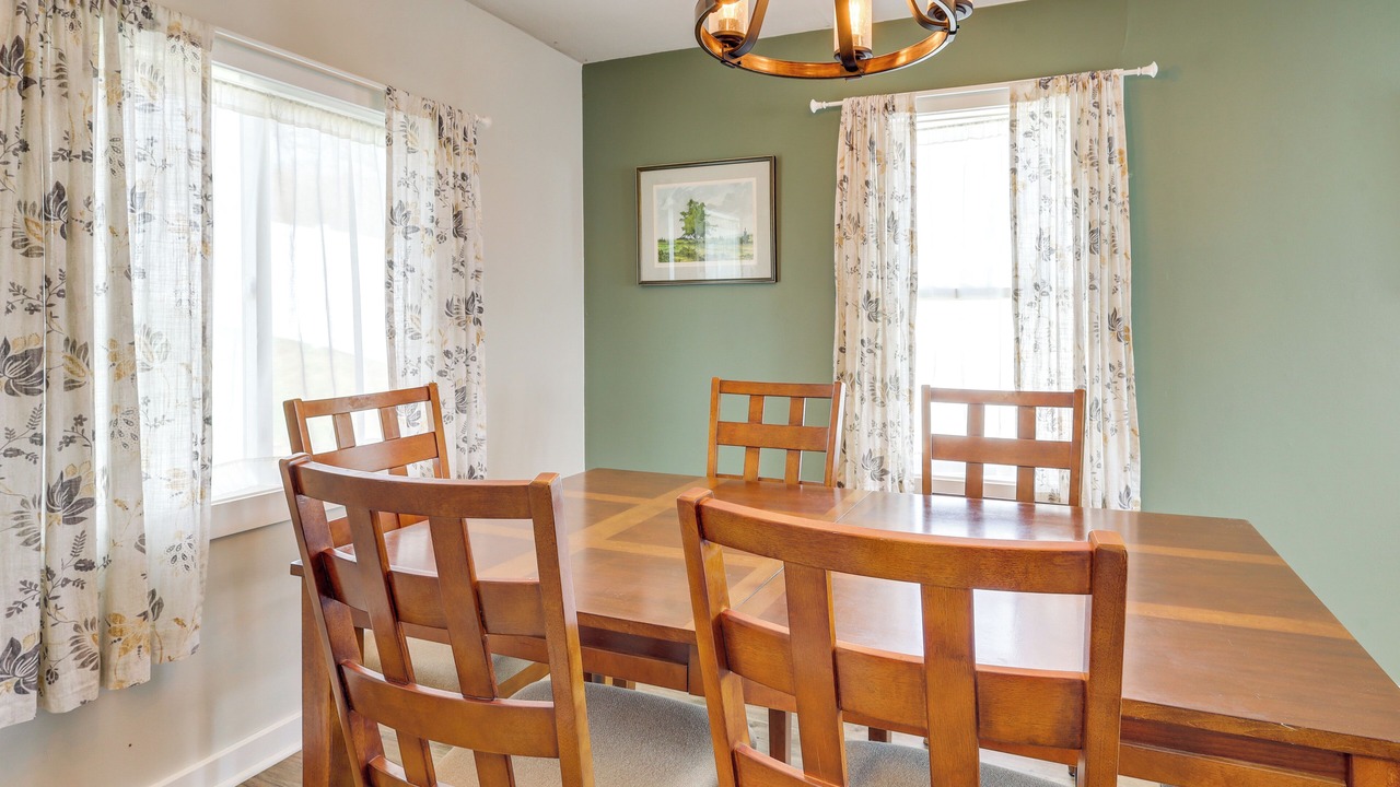 Photo of Livingroom in Mayfield