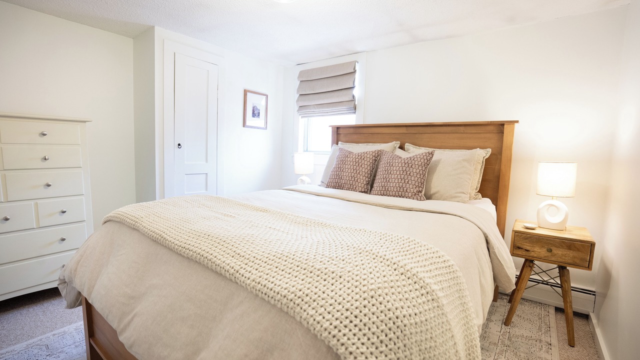 Photo of Bedroom in Waterbury Center