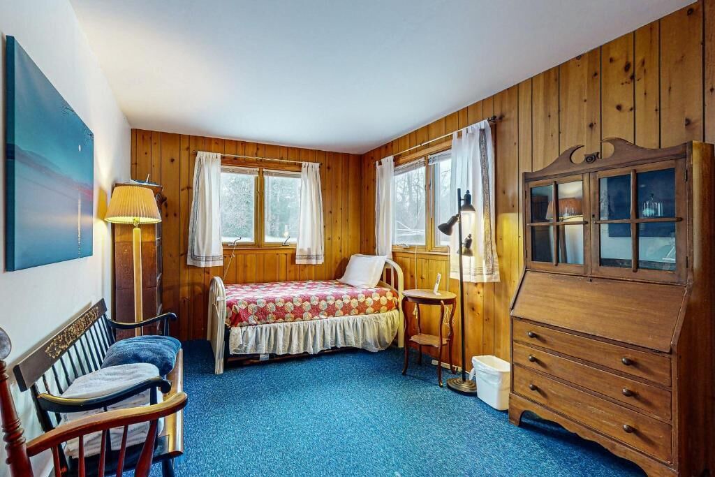 Photo of Bedroom in South Hero
