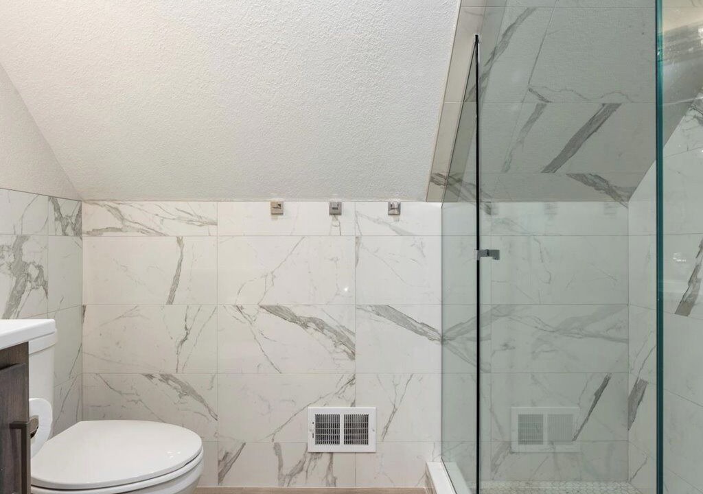 Photo of Bathroom in Isle