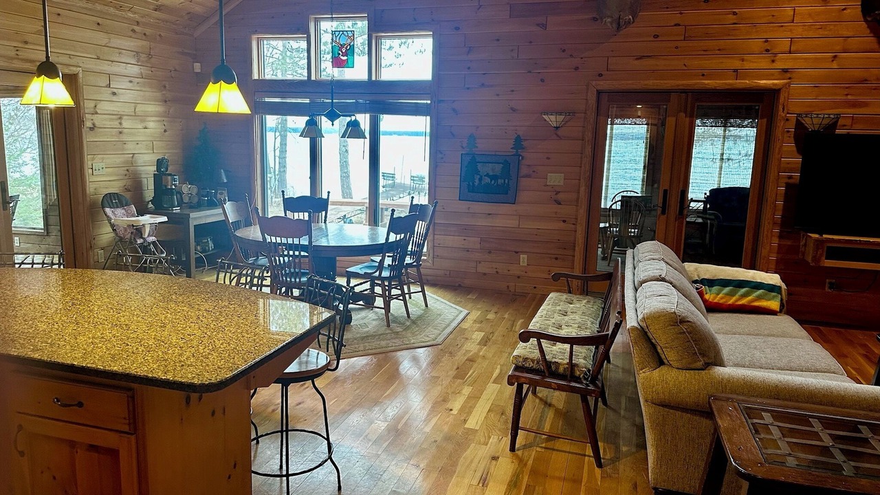 Photo of Livingroom in Hayward