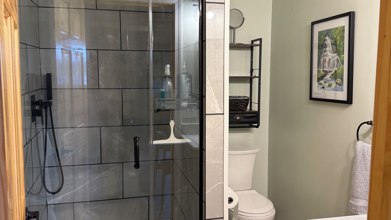 Photo of Bathroom in Malletts Bay
