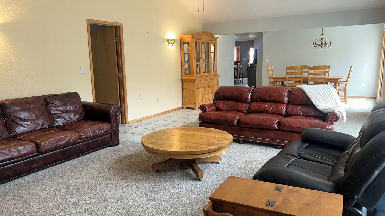 Photo of Livingroom in Red River