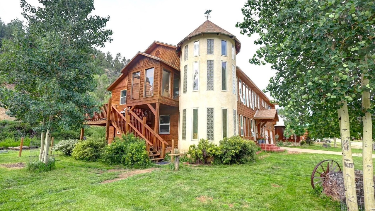 Photo of Outdoor in Red River