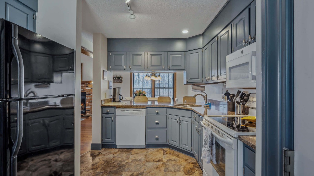 Photo of Kitchen in West Hartford