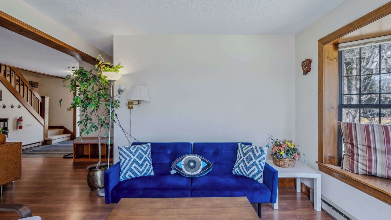 Photo of Livingroom in West Hartford