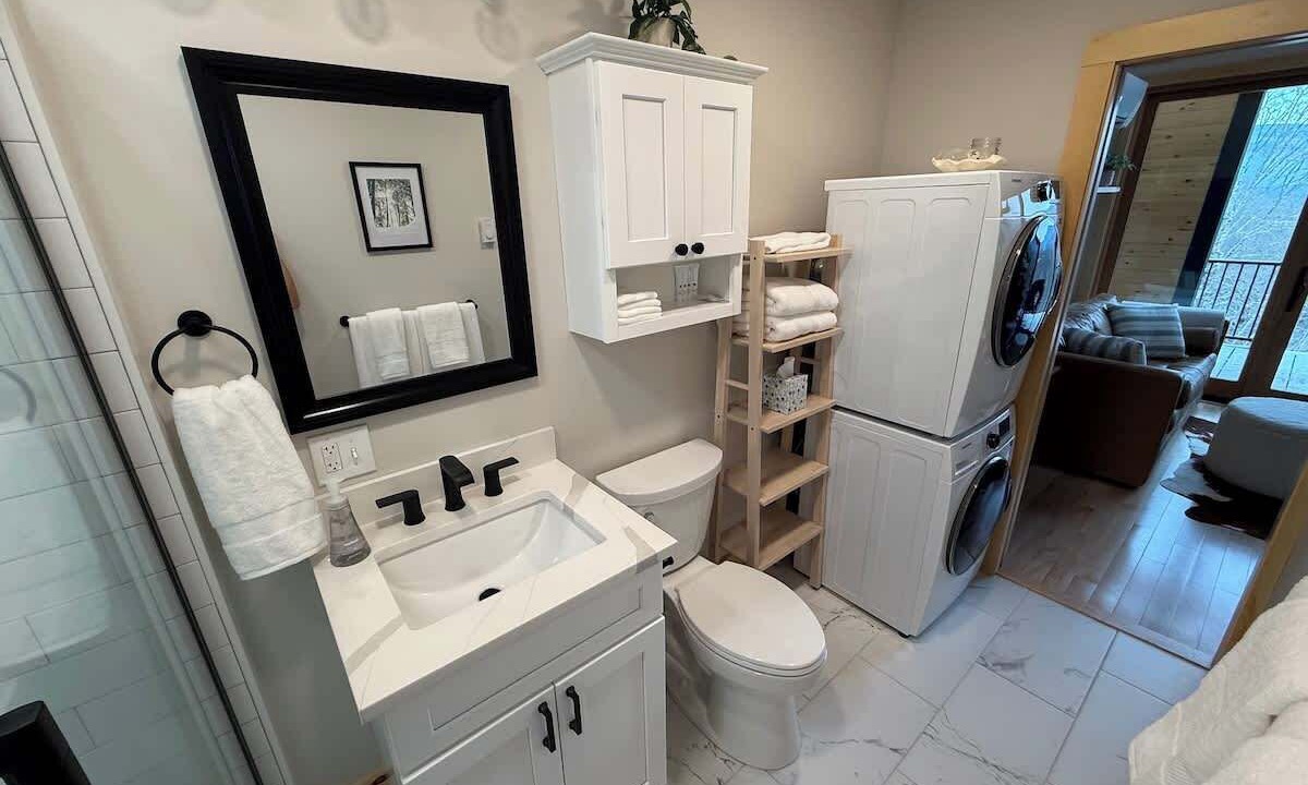 Photo of Bathroom in South Londonderry