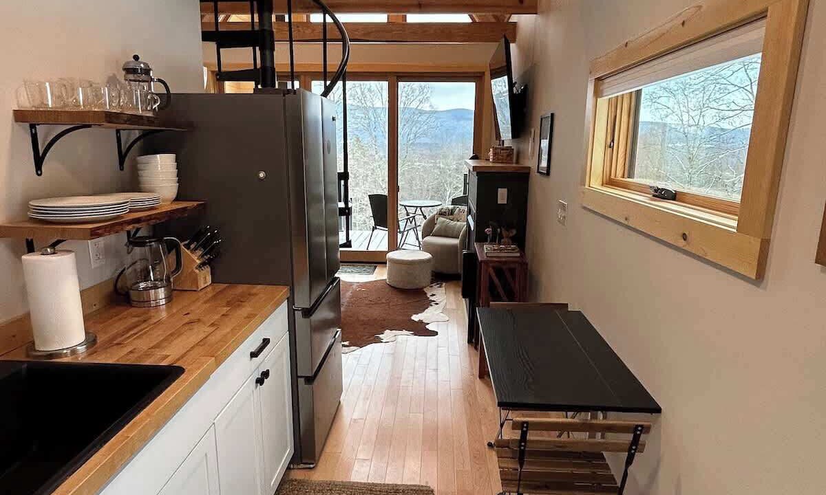 Photo of Kitchen in South Londonderry