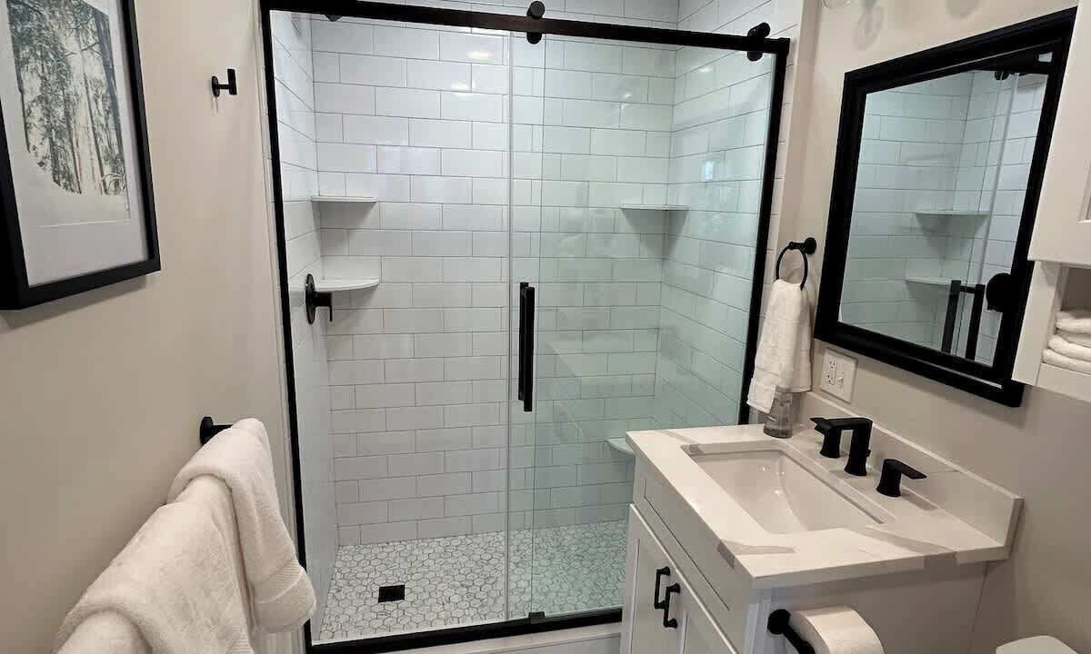 Photo of Bathroom in South Londonderry