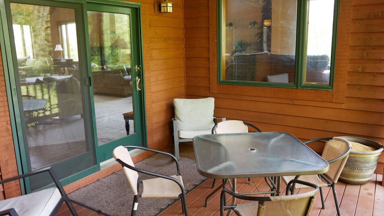 Photo of Outdoor in Timberline