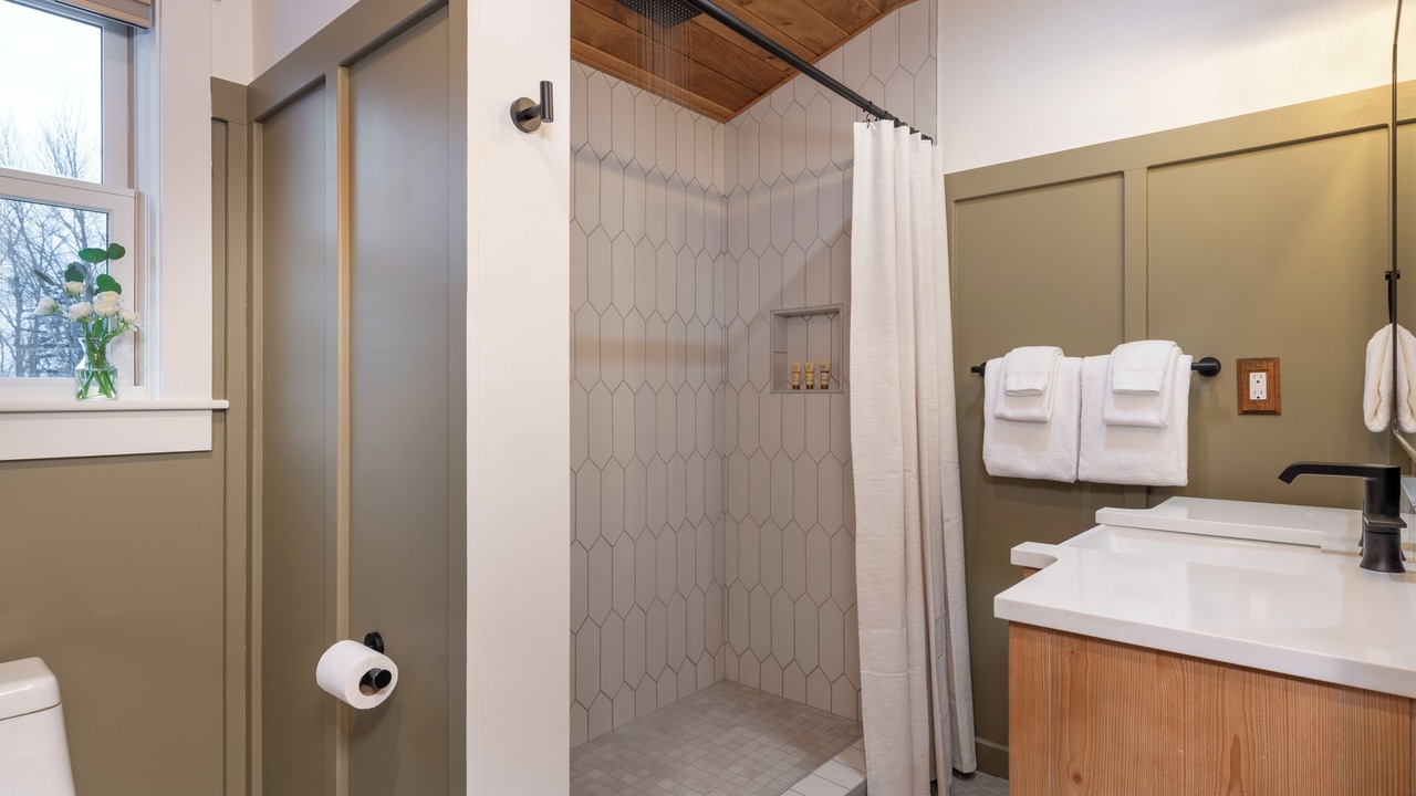 Photo of Bathroom in Jeffersonville