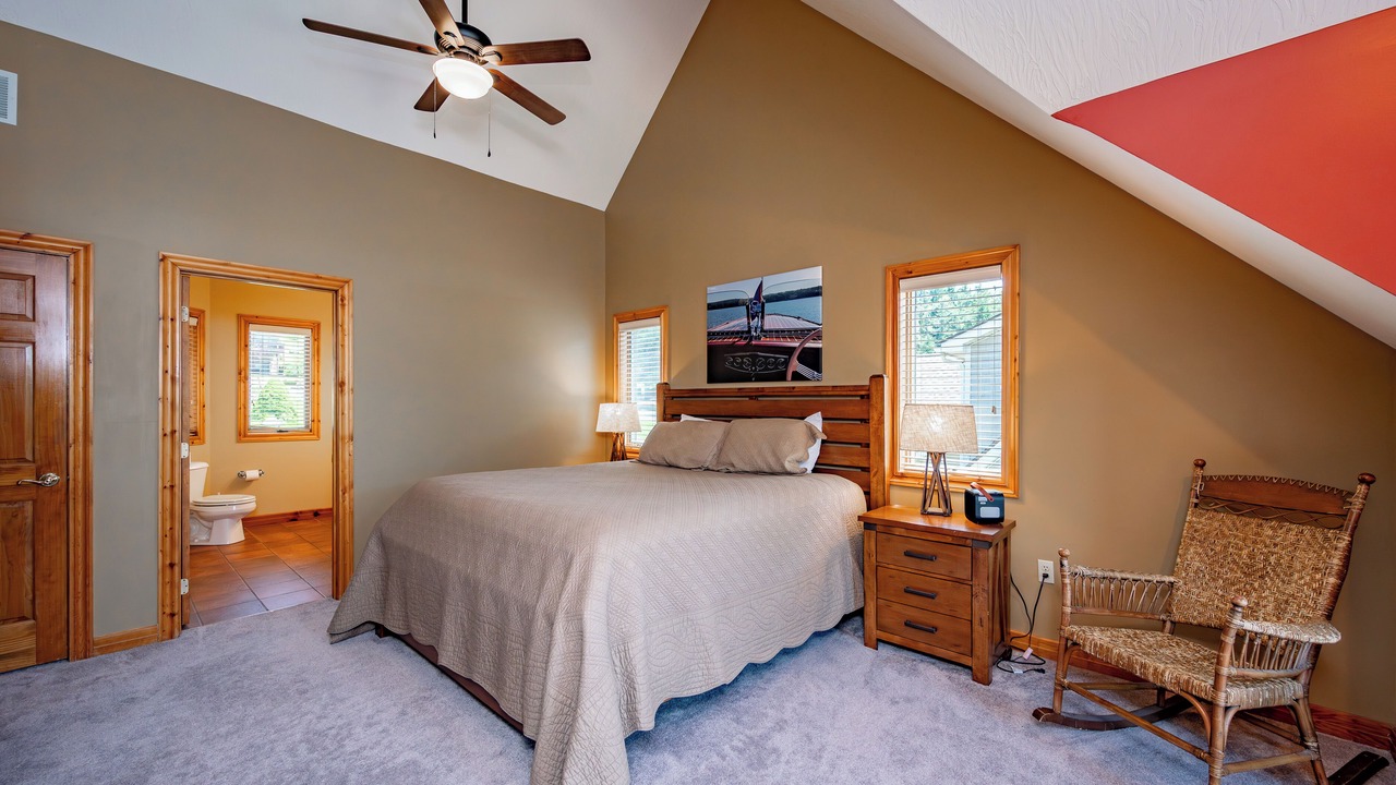 Photo of Bedroom in McHenry