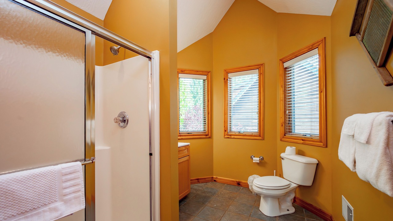 Photo of Bathroom in McHenry