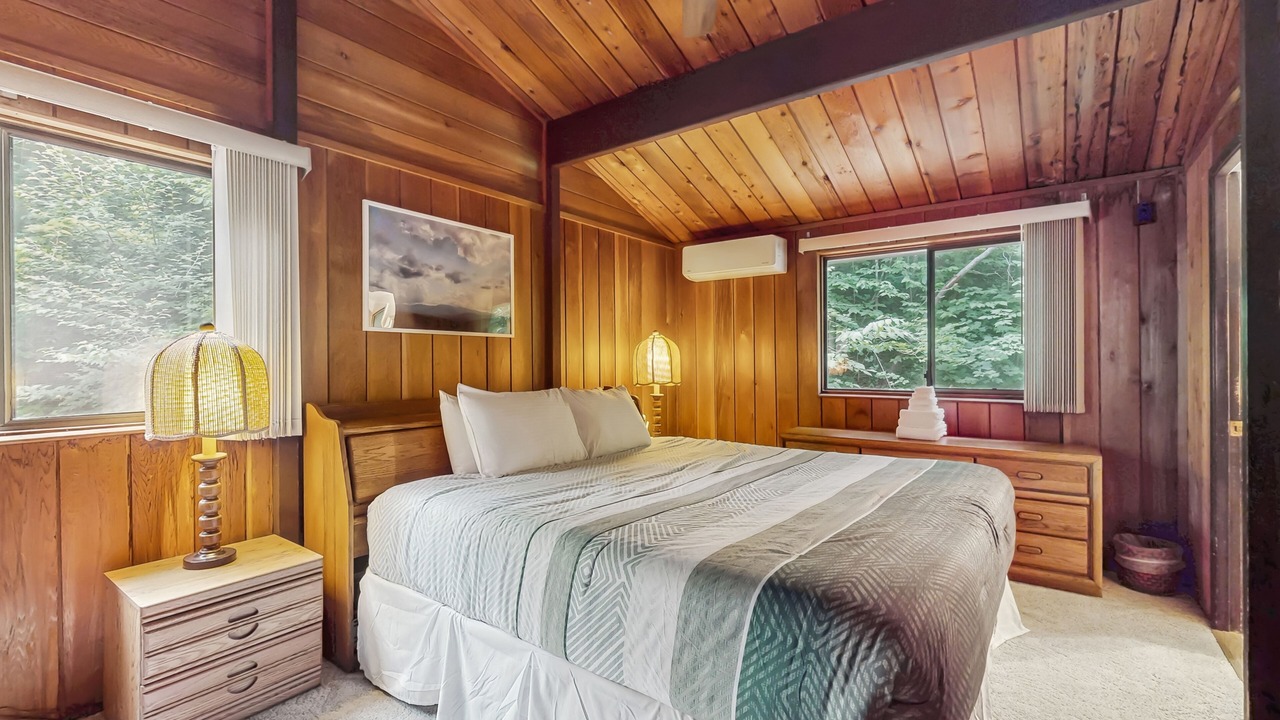 Photo of Bedroom in Waterbury Center