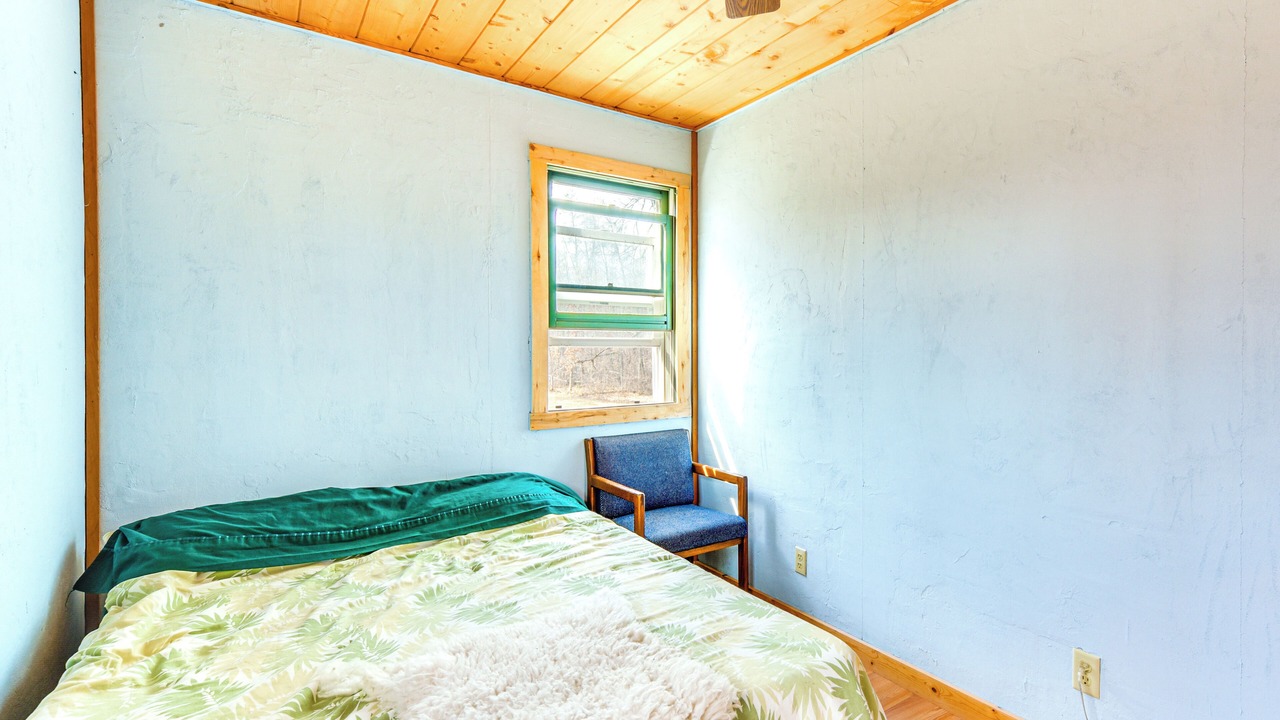 Photo of Bedroom in Trego