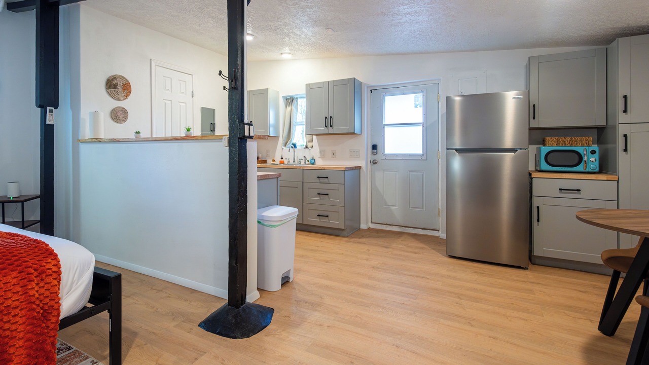 Photo of Bedroom in Nob Hill