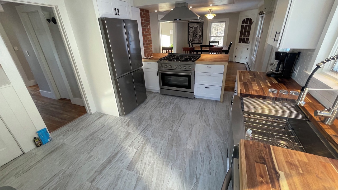 Photo of Kitchen in Shelburne