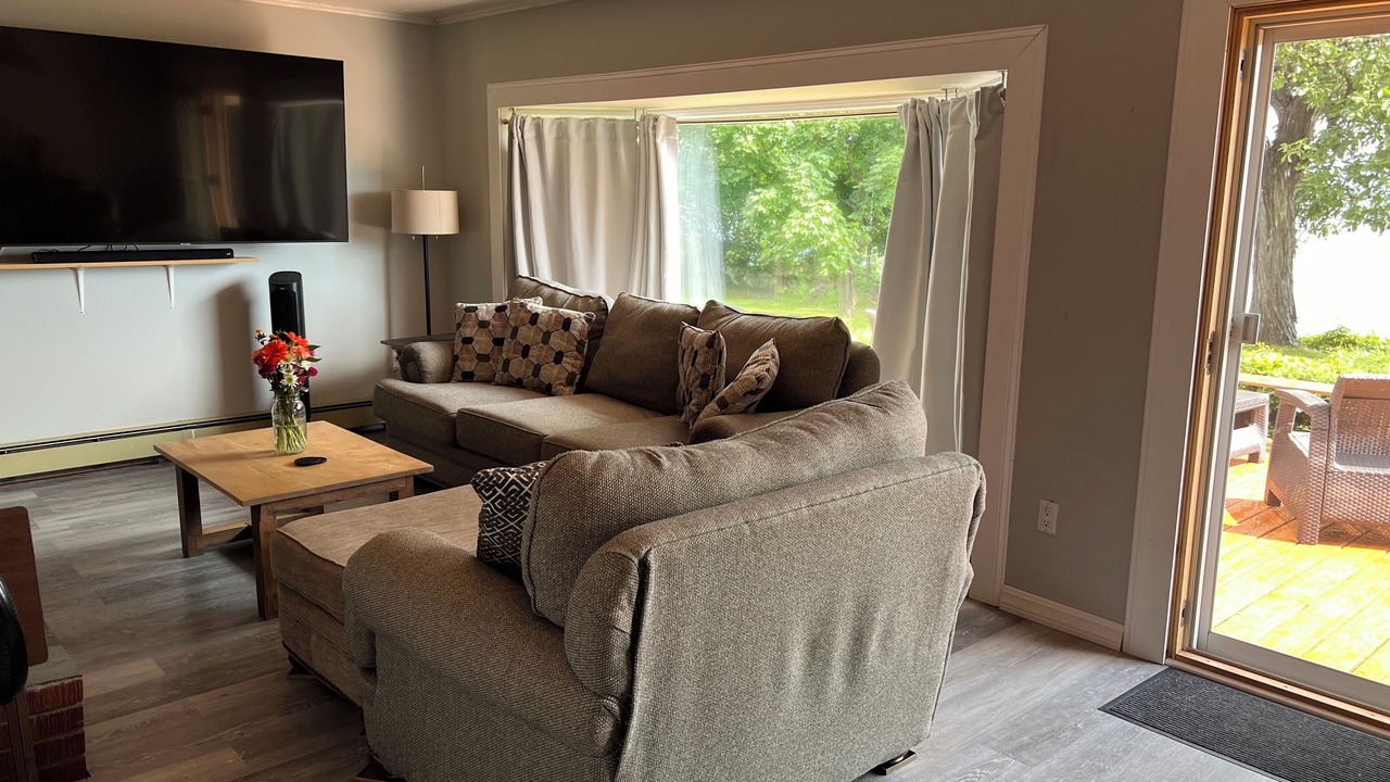 Photo of Livingroom in Franklin County