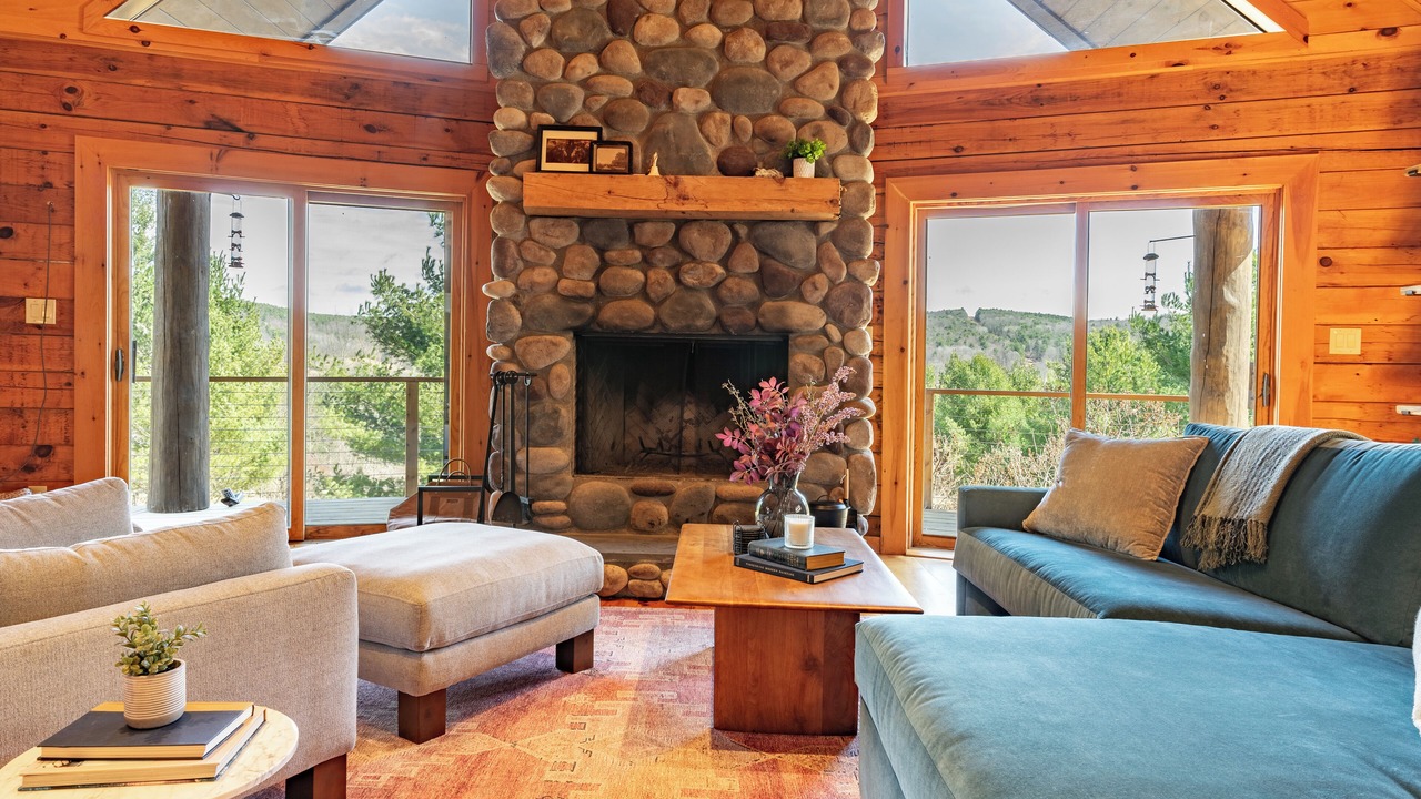 Photo of Livingroom in East Chatham