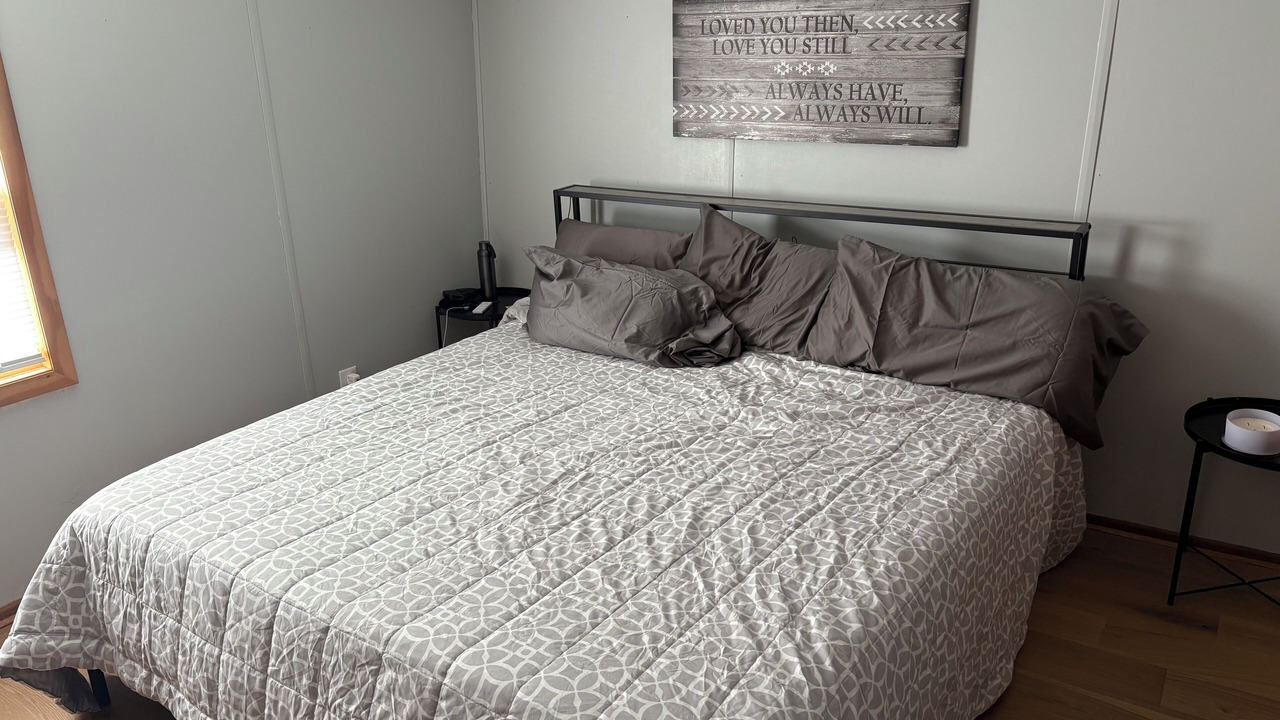 Photo of Bedroom in Mohawk