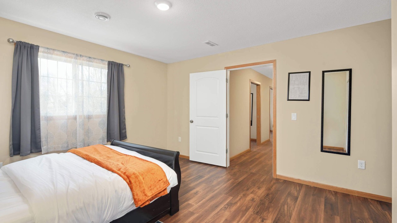 Photo of Bedroom in Cottage Grove