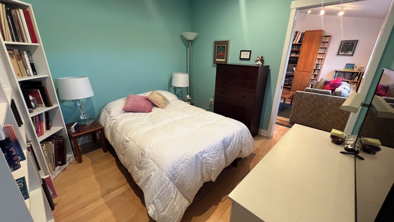 Photo of Bedroom in Hadley
