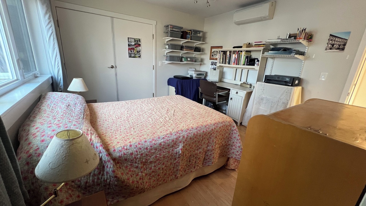 Photo of Bedroom in Hadley