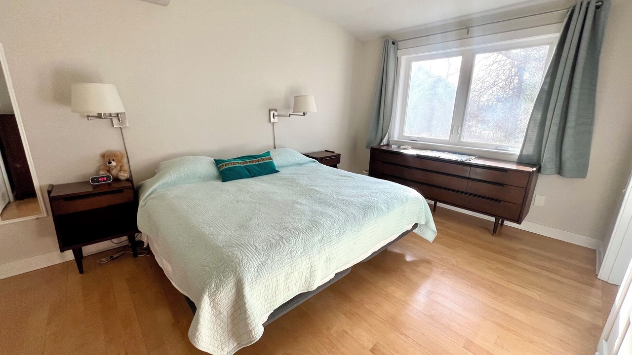 Photo of Bedroom in Hadley