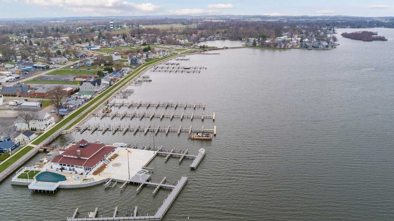 Photo of Others in Buckeye Lake