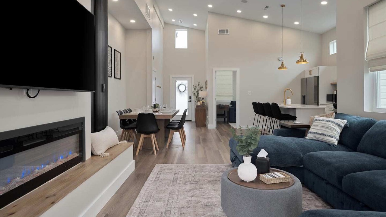 Photo of Livingroom in Buckeye Lake