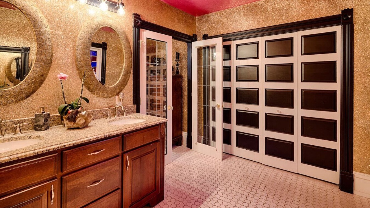 Photo of Bathroom in Hudson