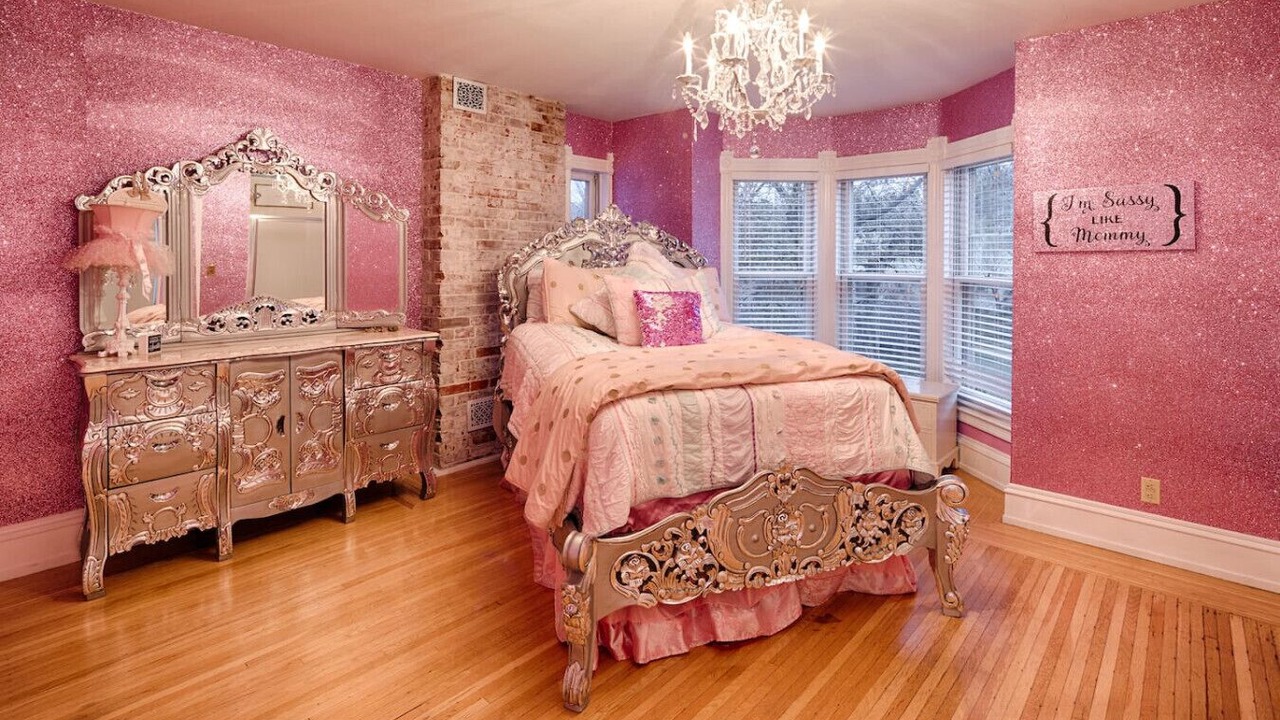 Photo of Bedroom in Hudson