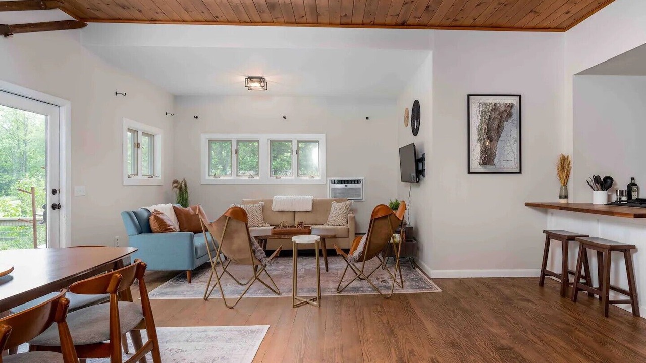 Photo of Livingroom in Morrisville