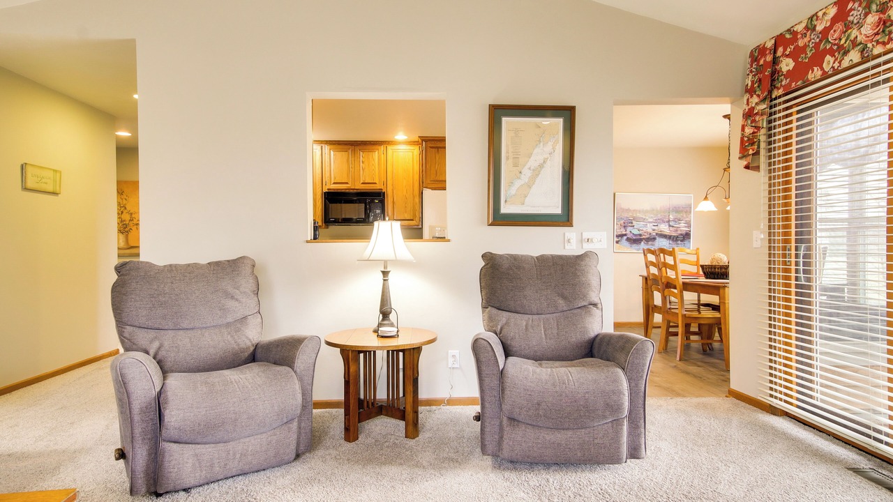 Photo of Livingroom in Egg Harbor