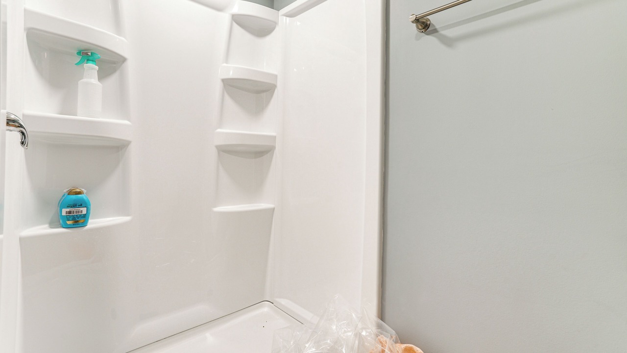 Photo of Bathroom in Isanti