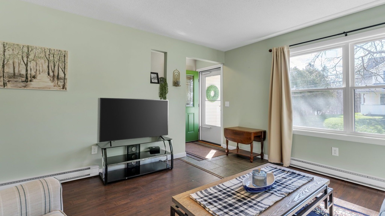 Photo of Livingroom in Barre