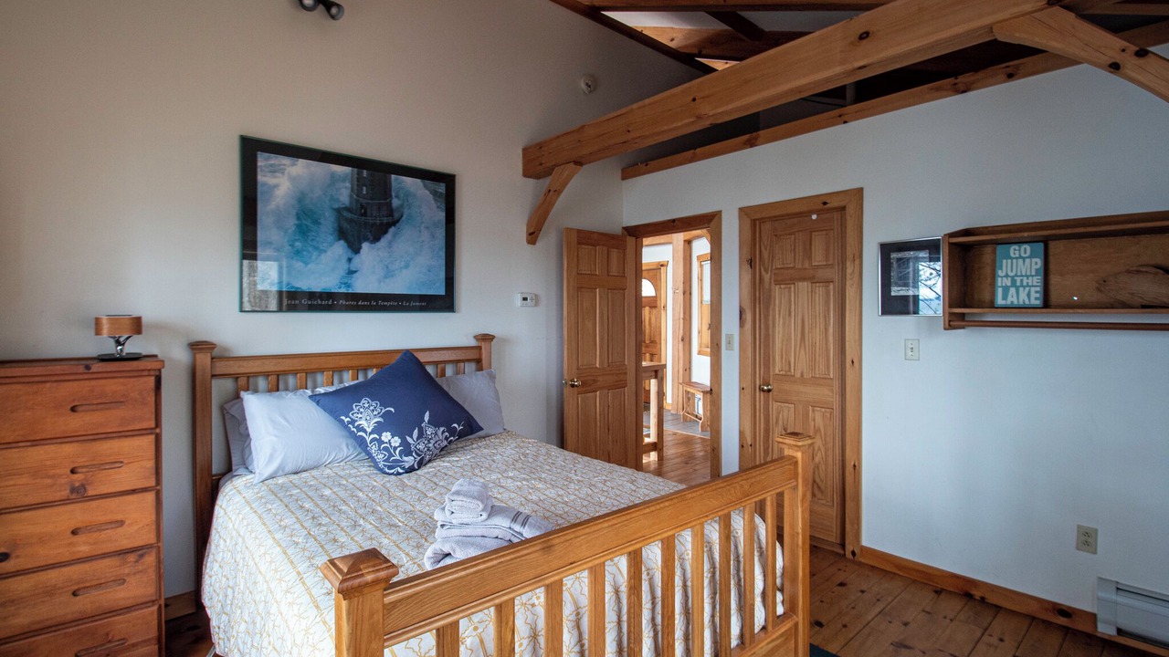 Photo of Bedroom in Town of Chesterfield